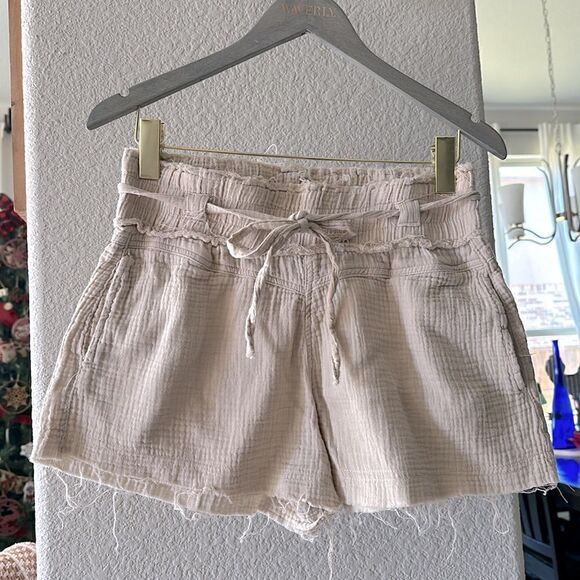 NWOT Rewash Distressed Beige High Rise Shorts Raw Hem Distressed Relaxed Cotton - Picture 4 of 11